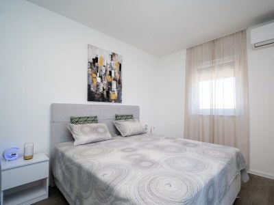 Apartment Two bedroom apartment with terrace and sea view Vir - Lozice, Vir A-24328-b - Outdoor photo 26