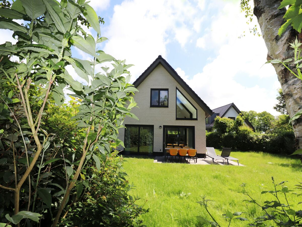 Holiday house Bungalow on Texel near De Koog Beach - Outdoor photo 2