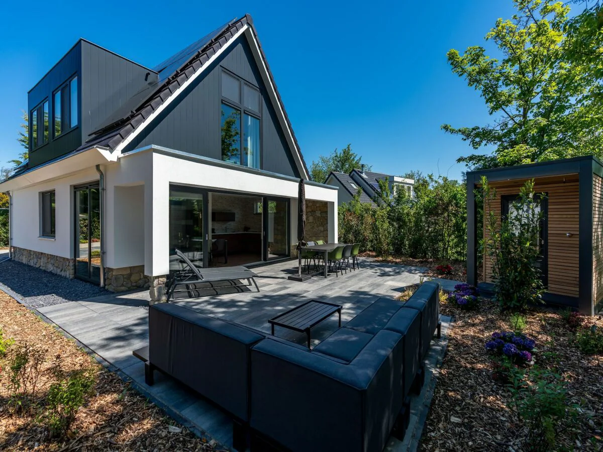 Villa Villa in Texel near Beach and Nature Reserve
