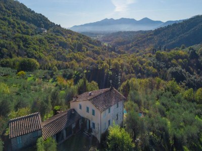 Villa Villa in Tuscany with Infinity Pool and Views - Outdoor photo 28