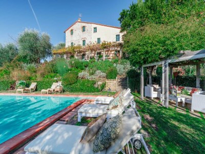 Villa Villa in Tuscany with Infinity Pool and Views - Outdoor photo 46