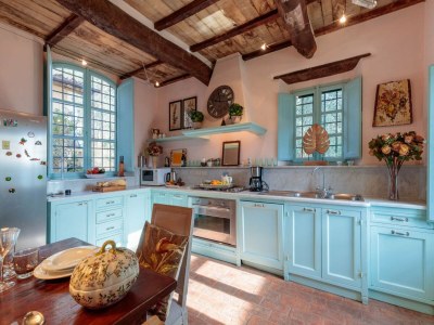 Villa Villa in Tuscany with Infinity Pool and Views - Features photo 59