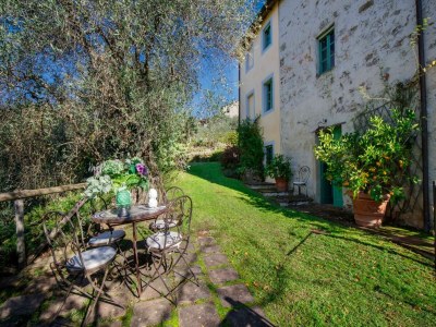 Villa Villa in Tuscany with Infinity Pool and Views - Outdoor photo 119