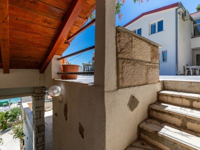 Apartment One bedroom apartment with terrace and sea view Duće, Omiš A-2758-c - Outdoor photo 7