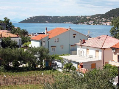 Apartment Family-friendly apartments with swimming pool Supetarska Draga - Donja, Rab - 2019 - Outdoor photo 5