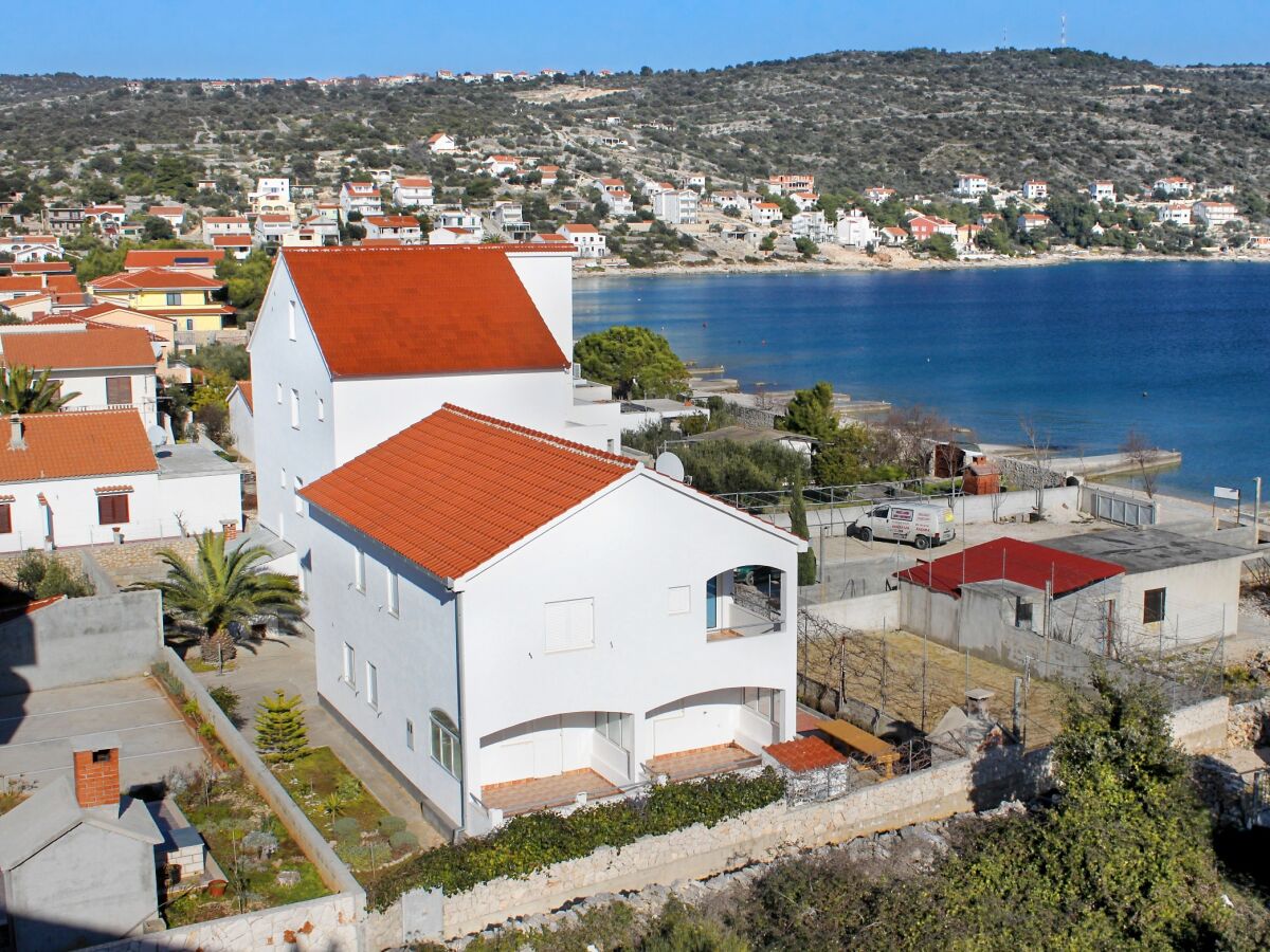 Apartment Two bedroom apartment near beach Sevid, Trogir A-4286-c - Outdoor photo 5