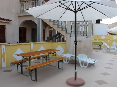 Apartment Two bedroom apartment with terrace and sea view Pag A-6535-a in Pag - Apartment