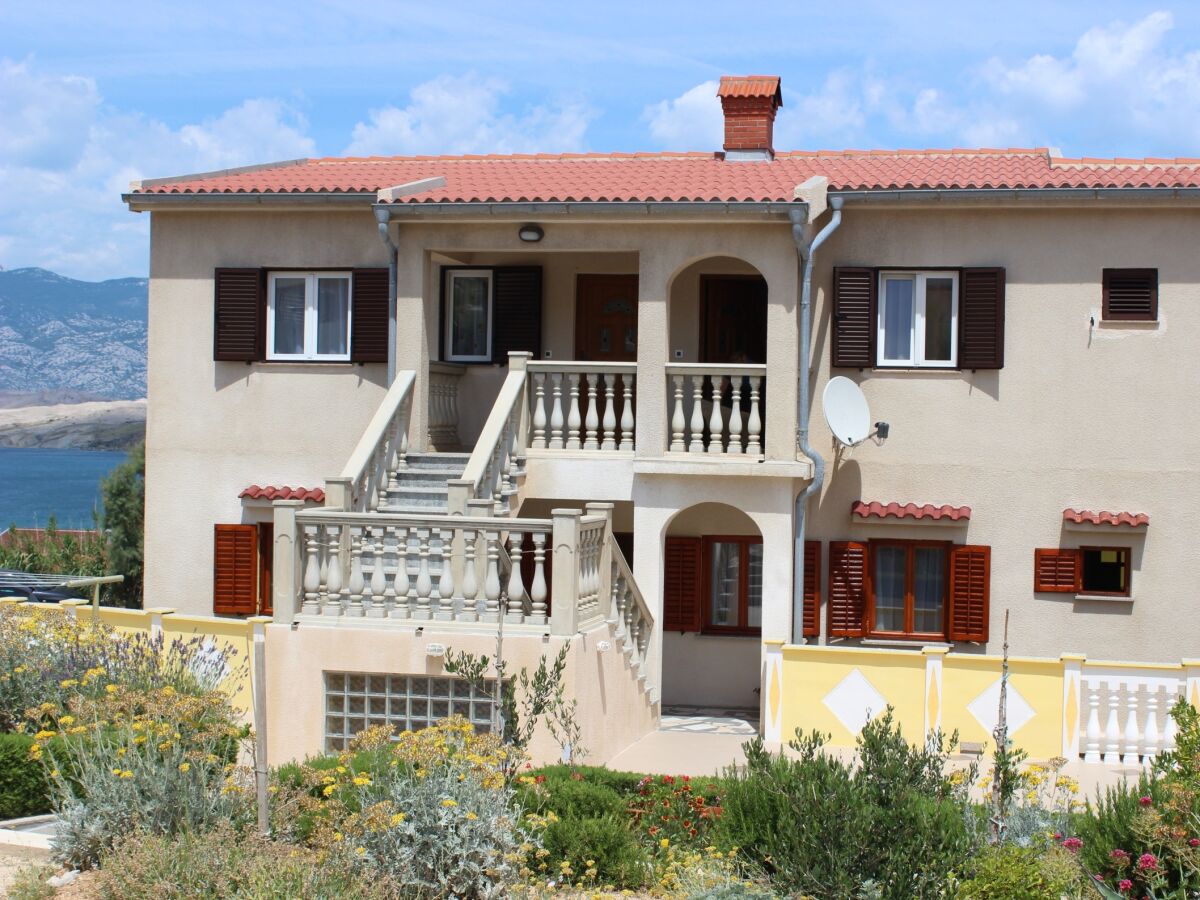 Apartment Two bedroom apartment with terrace and sea view Pag A-6535-c