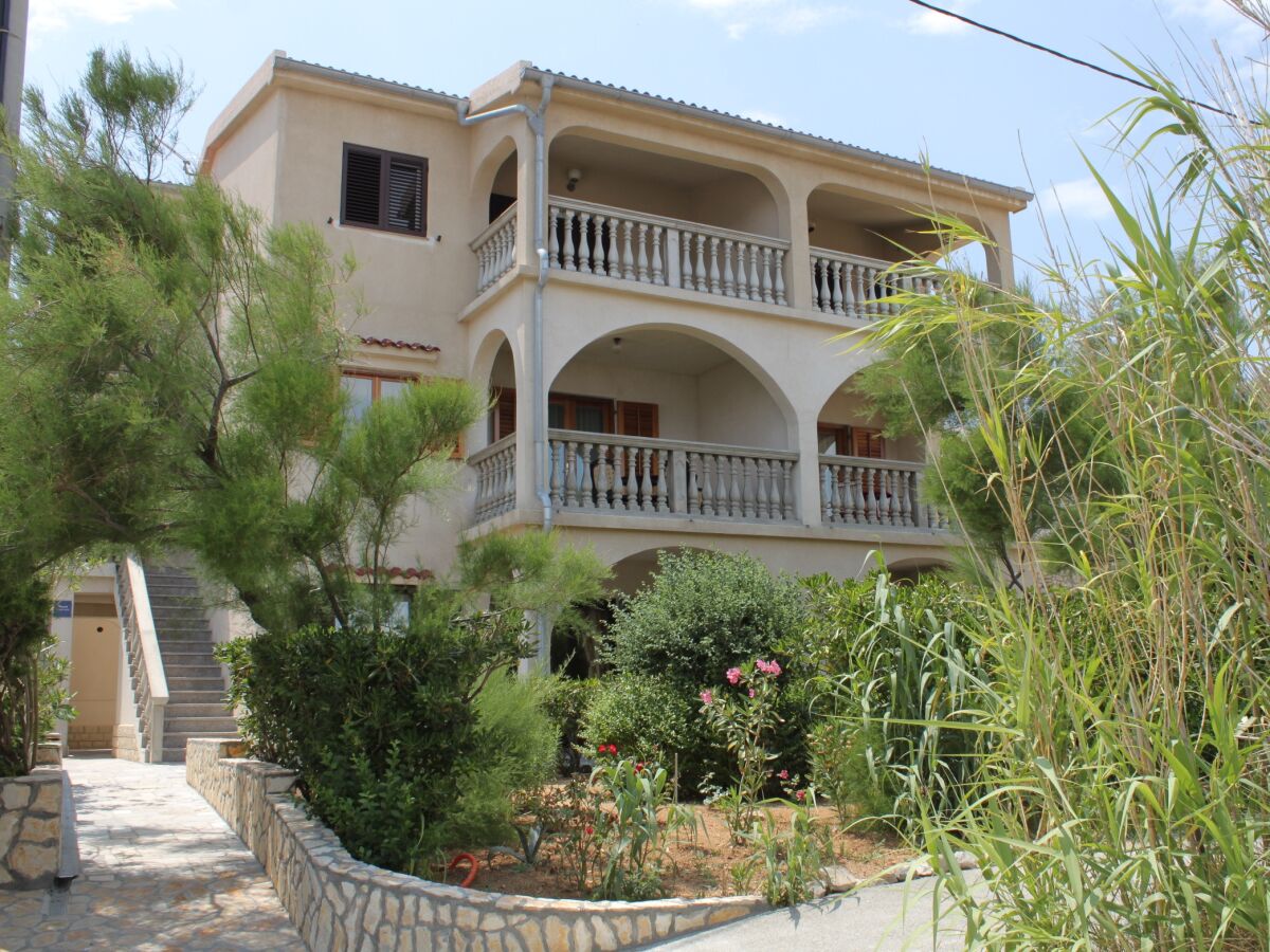Apartment Two bedroom apartment with terrace and sea view Pag A-6535-c - Outdoor photo 2