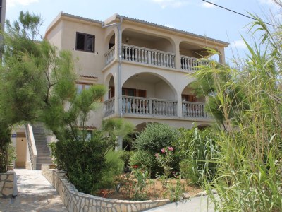 Apartment Two bedroom apartment with terrace and sea view Pag A-6535-c - Outdoor photo 2