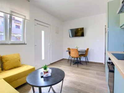 Apartment One Bedroom Apartment With Terrace (A1) - Outdoor photo 2