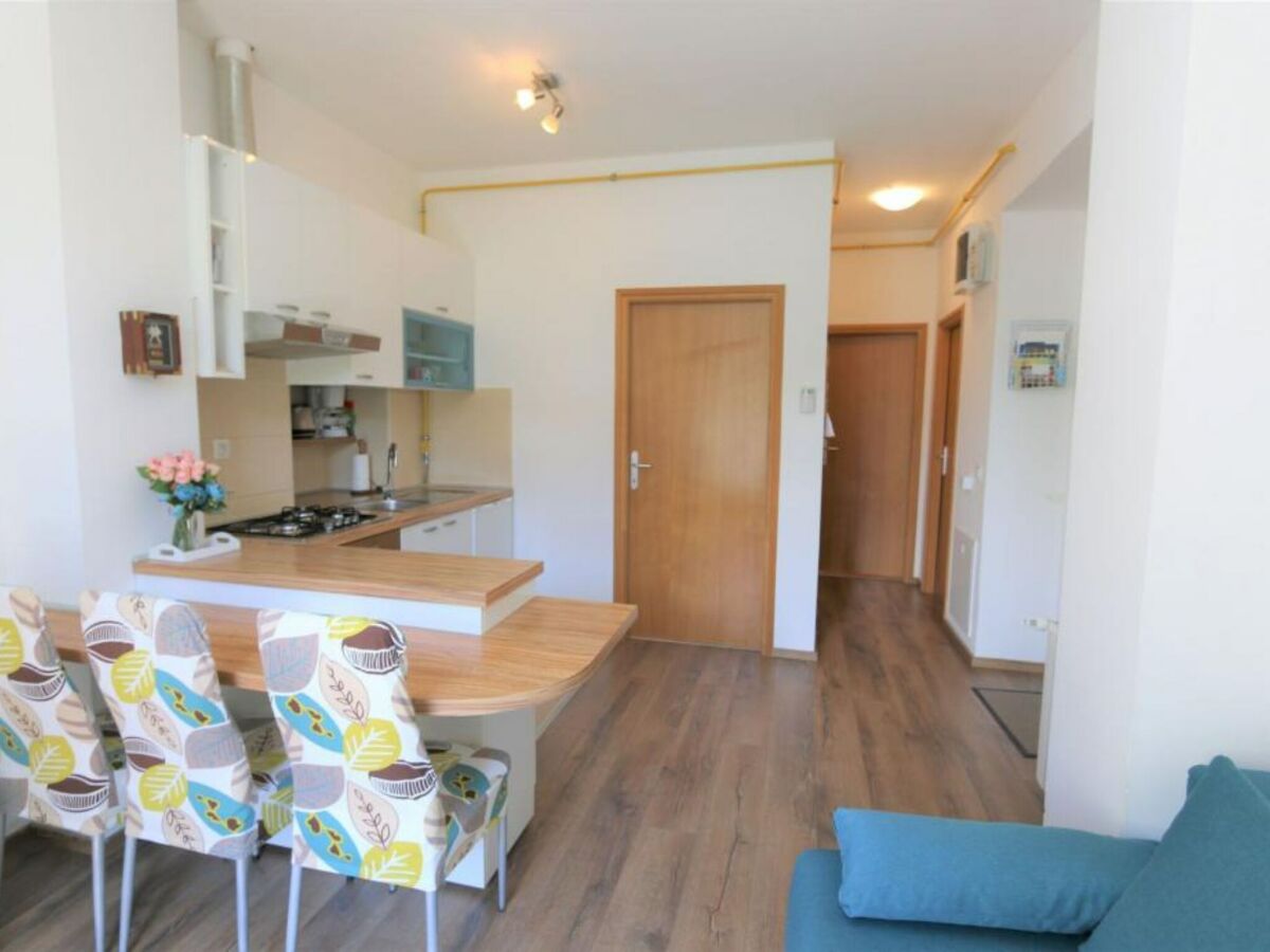 Apartment Two Bedroom Apartment - Outdoor photo 4