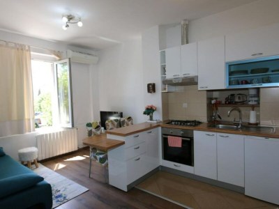 Apartment Two Bedroom Apartment - Outdoor photo 3