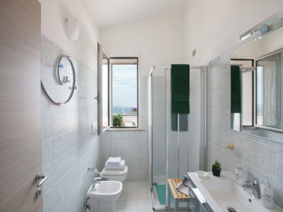 Villa Geräumige Villa mit Pool - Features photo 12
