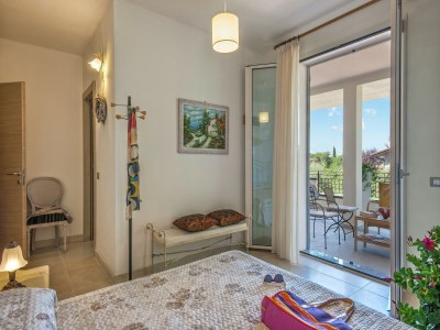 Villa Geräumige Villa mit Pool - Features photo 21