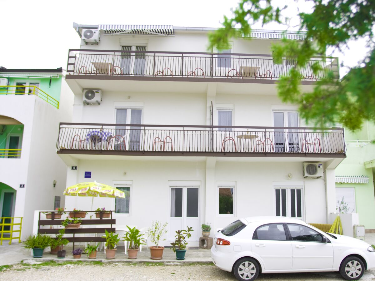 Apartment One bedroom apartment with balcony and sea view Podaca, Makarska A-15748-e - Outdoor photo 4