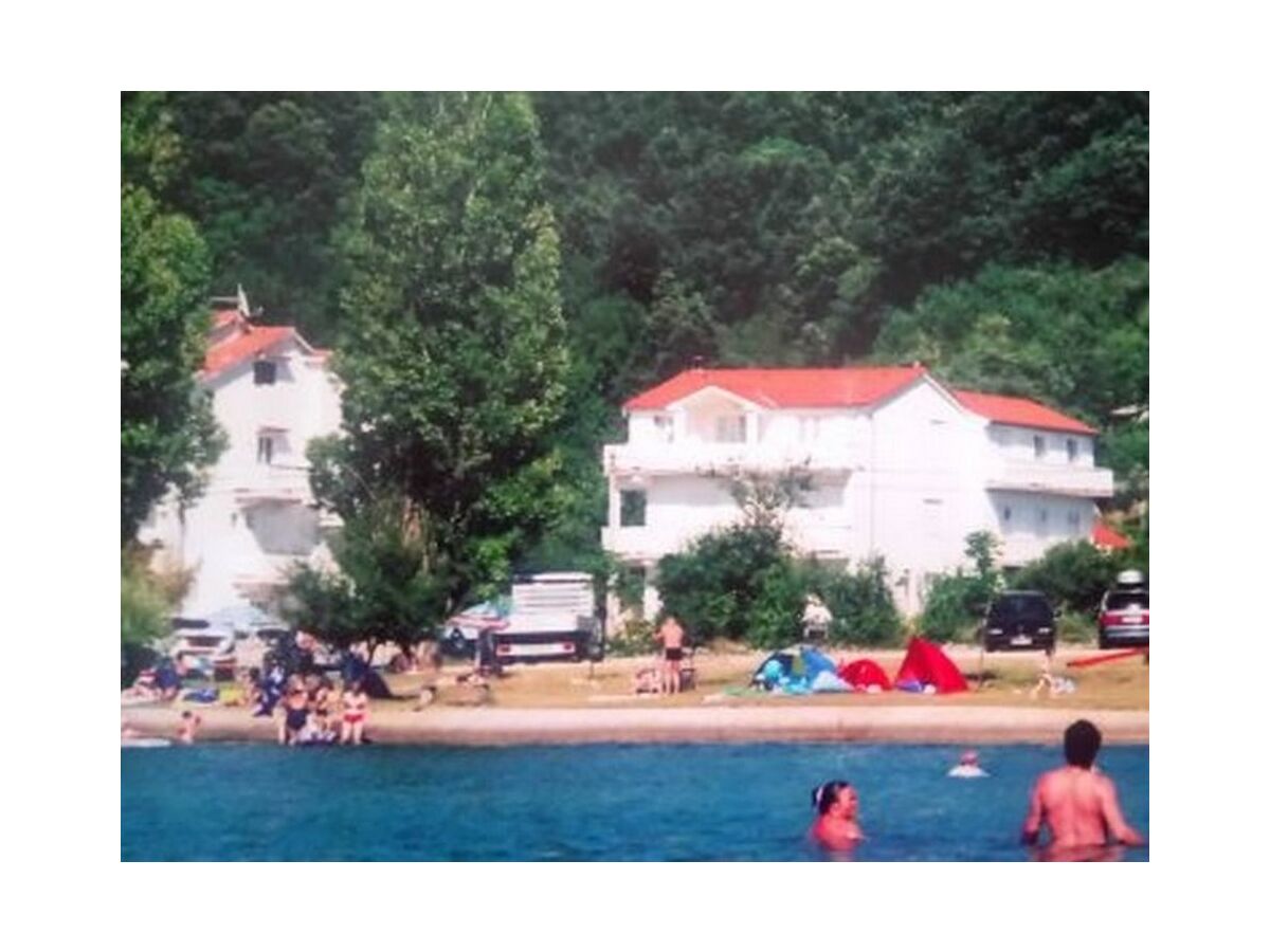 Apartment One bedroom apartment near beach Kampor, Rab A-22228-a