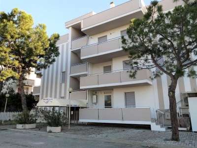 Apartment Alba Adriatica: Flucht am Pool - Outdoor photo 8