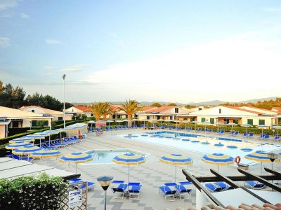 Holiday park Villa in Cecina Mare nahe Sandstränden - Outdoor photo 22