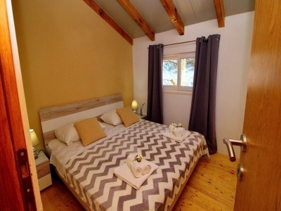 Holiday house Holiday Home Bili Žal - Two Bedroom Holiday Home with Terrace and Sea View - Features photo 8