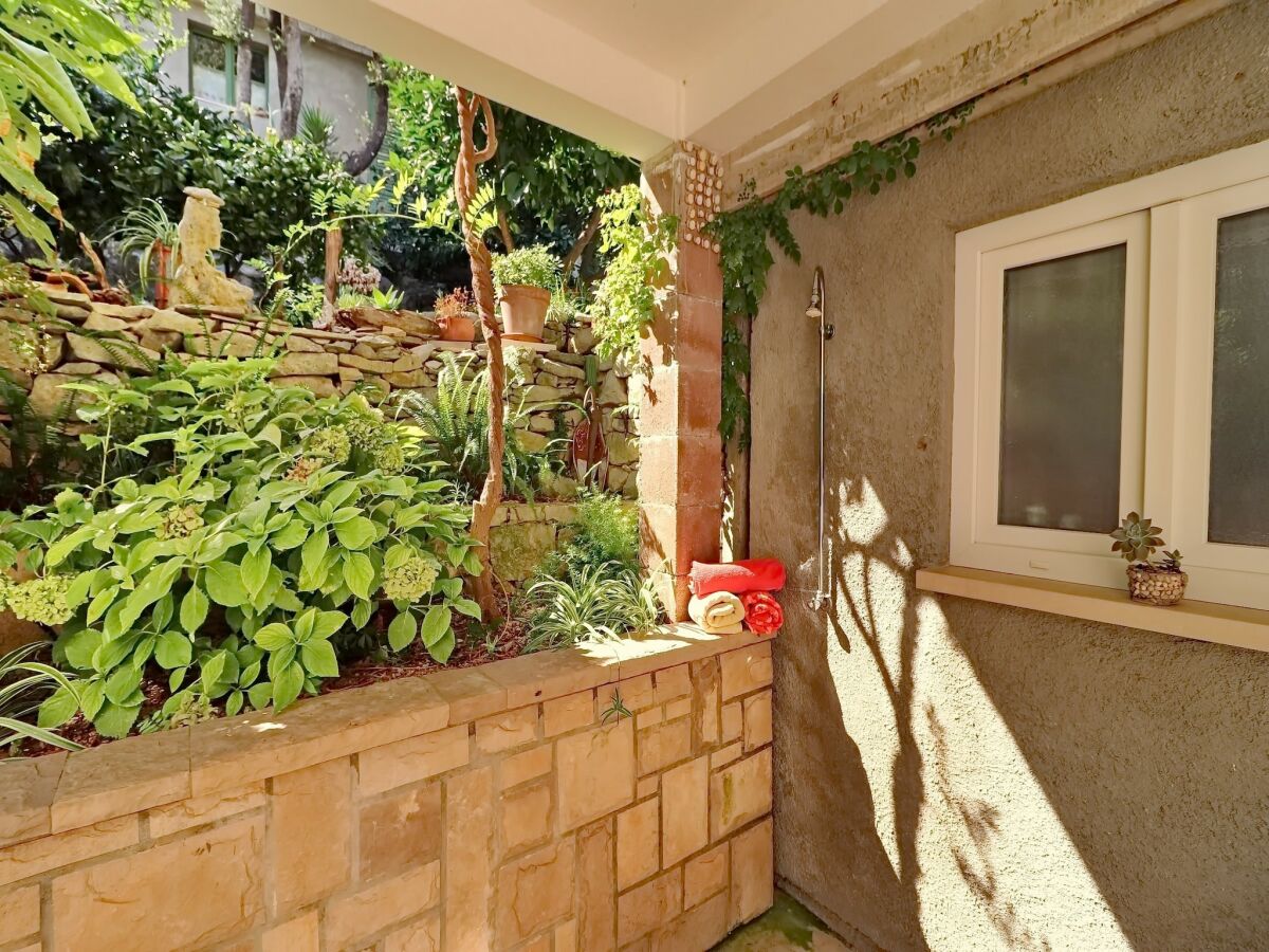 Apartment Apartments Villa Cebalo Korčula - Superior Three Bedroom Apartment with Terrace and Sea View MARKO