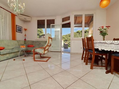 Apartment Apartments Villa Cebalo Korčula - Superior Three Bedroom Apartment with Terrace and Sea View MARKO - Features photo 7
