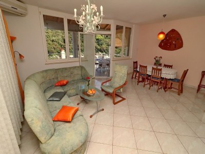 Apartment Apartments Villa Cebalo Korčula - Superior Three Bedroom Apartment with Terrace and Sea View MARKO - Features photo 8