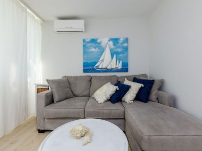 Apartment Apartment Kate - Two Bedroom Apartment with Sea View - Features photo 3