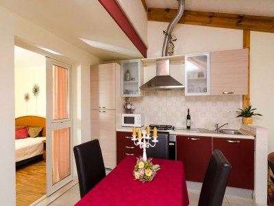 Apartment Apartments Villa Bell Memories- Two Bedroom Apartment with Shared Terrace and Sea View (A5) - Features photo 13
