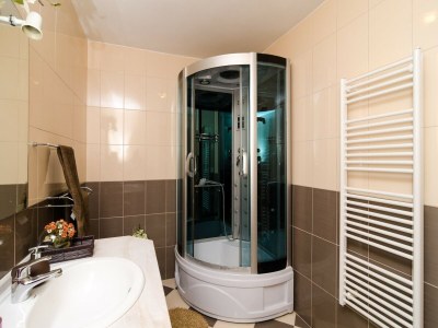 Apartment Apartments Villa Bell Memories- Two Bedroom Apartment with Shared Terrace and Sea View (A5) - Features photo 23