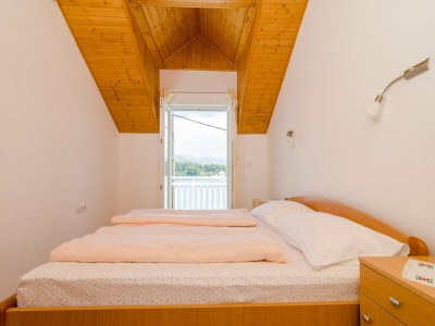 Apartment Holiday Home Maćus-One Bedroom Apartment with Balcony - Features photo 6