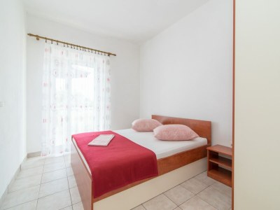 Apartment Apartments Neva- Standard Two Bedroom Apartment with Terrace and Sea View (4Z) - Features photo 5