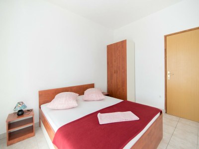 Apartment Apartments Neva- Standard Two Bedroom Apartment with Terrace and Sea View (4Z) - Features photo 6
