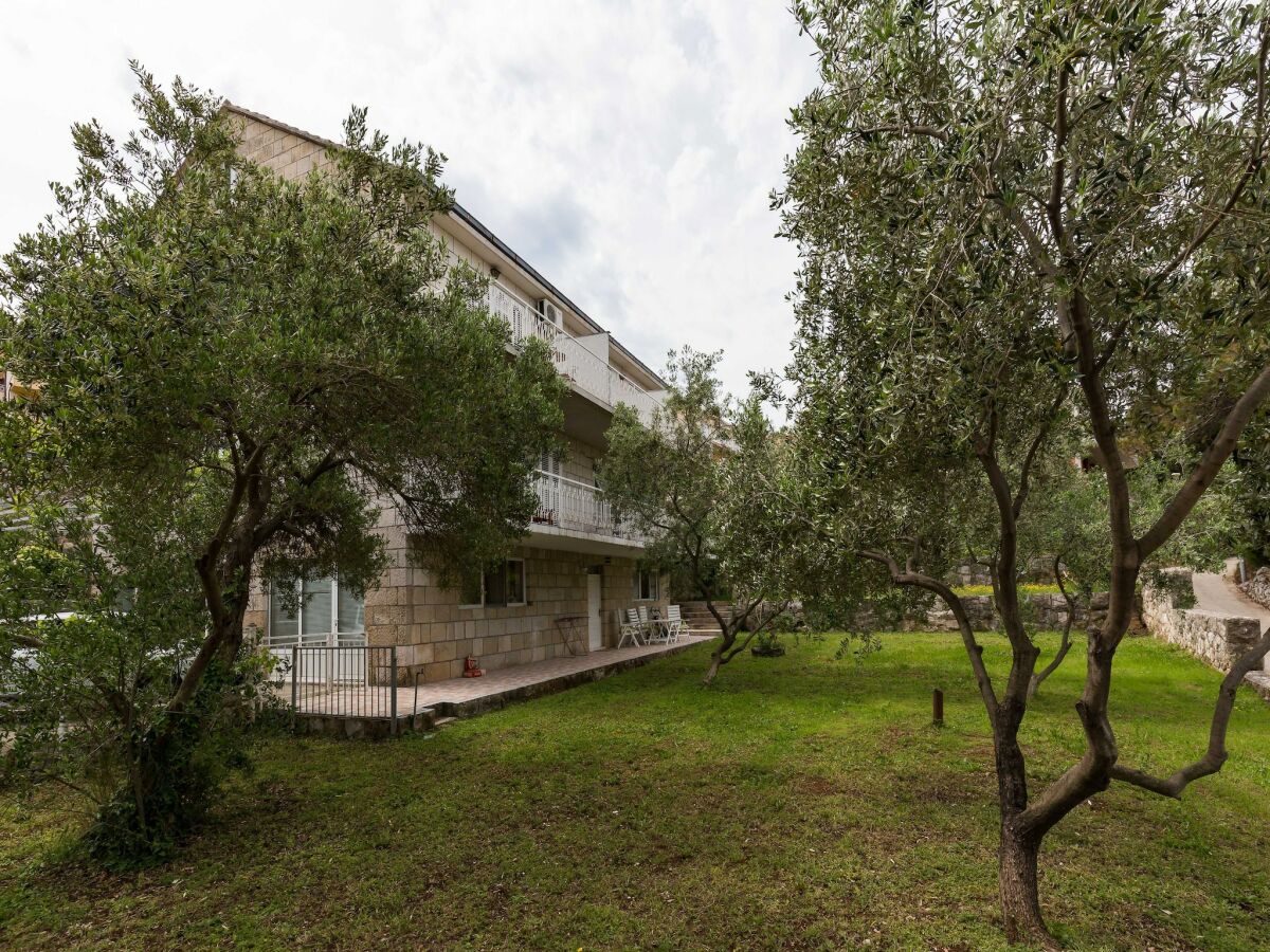 Apartment Apartments Sany - One Bedroom Apartment with Balcony and Sea View - Outdoor photo 3