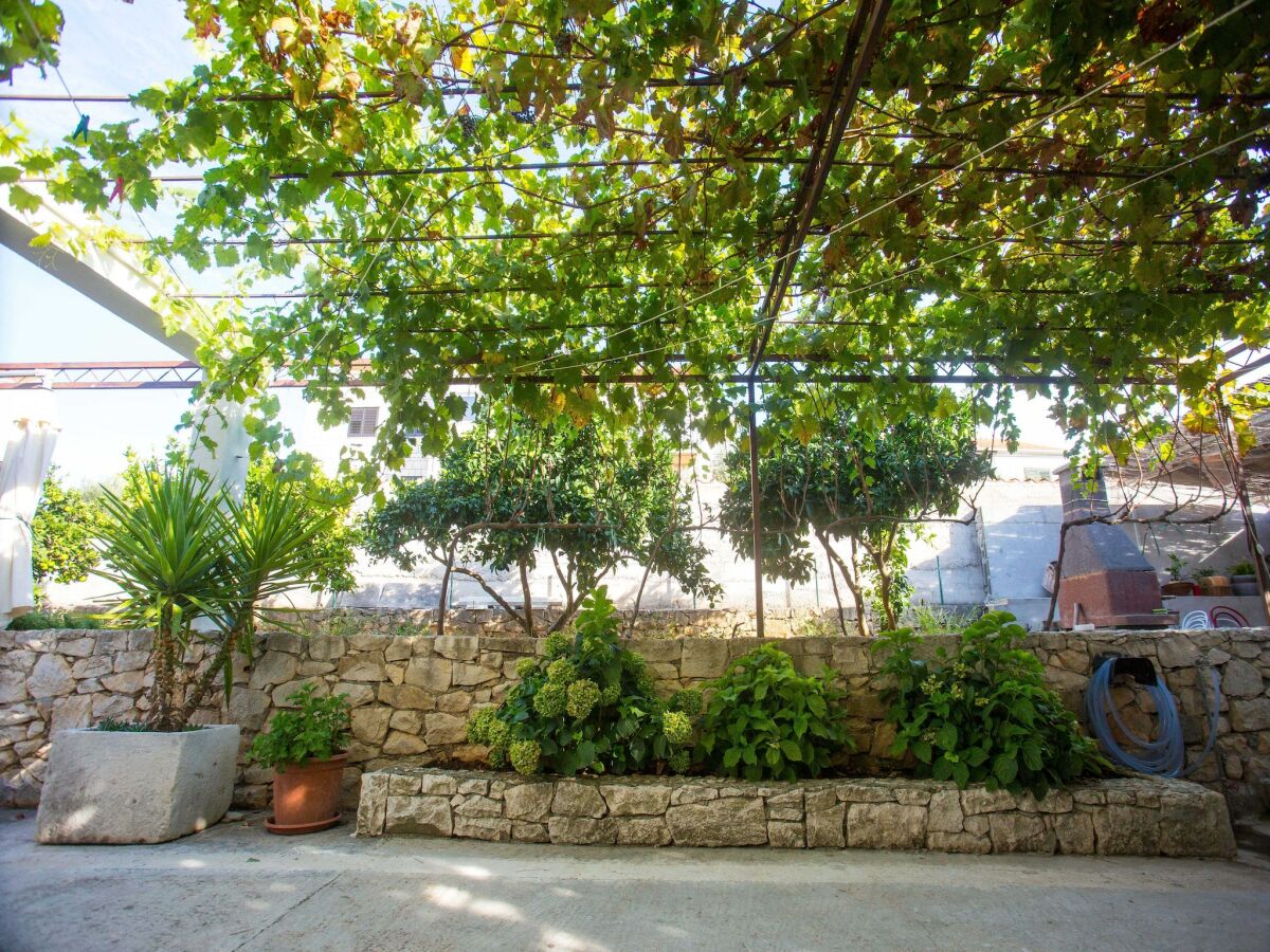 Apartment Apartments Lenka - One Bedroom Apartment with Balcony and Center View A3 - Outdoor photo 5