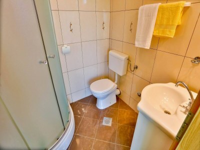 Apartment Apartments Lenka - Two Bedroom Apartment with Garden Terrace A4 - Features photo 12