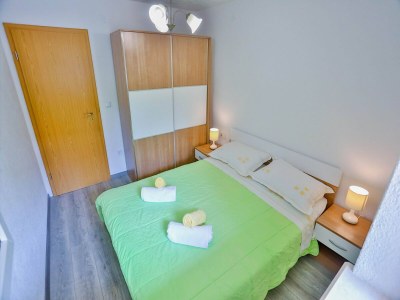 Apartment Apartments Lenka - Two Bedroom Apartment with Garden Terrace A4 - Features photo 18