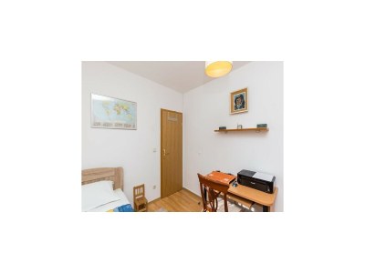 Apartment Apartment Jele - Two Bedroom Apartment with Balcony and Garden View - Features photo 5