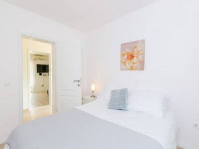 Apartment Apartment with 1 room and terrace - Features photo 15
