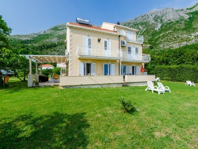 Apartment Color Apartments - Standard One-Bedroom Apartment with Terrace and Partial Sea View (Red) - Outdoor photo 7