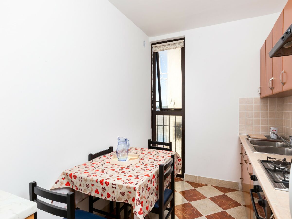 Apartment Apartment Brajković - One Bedroom Apartment with Loggia and Sea View