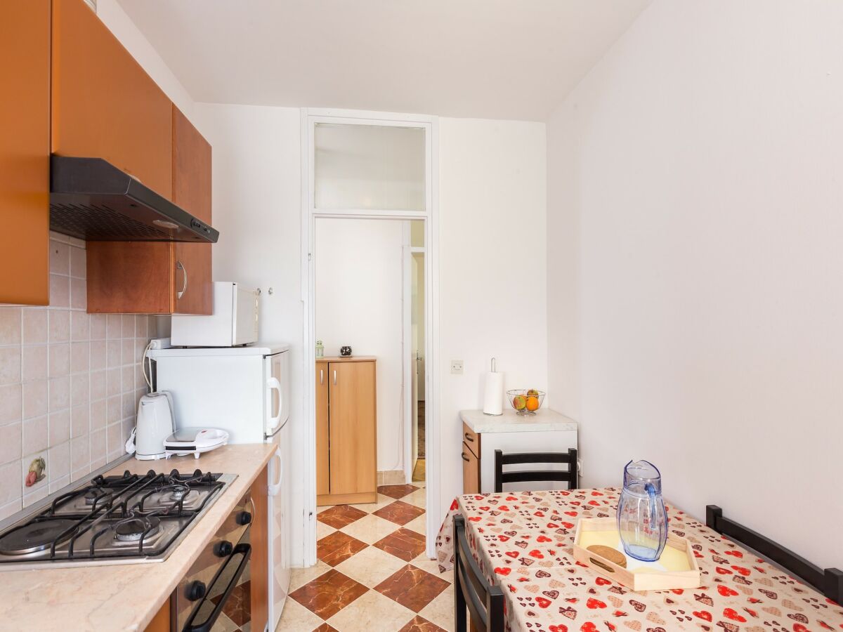 Apartment Apartment Brajković - One Bedroom Apartment with Loggia and Sea View - Features photo 4