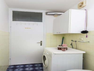 Apartment Apartment Brajković - One Bedroom Apartment with Loggia and Sea View - Features photo 9