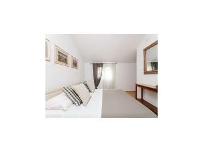 Apartment Apartments Roda - One Bedroom Apartment with Terrace (Mira) - (ST) - Features photo 18