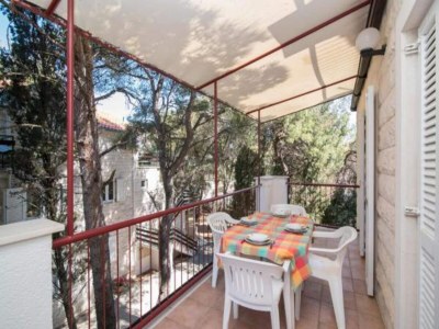 Apartment Apartments Boguvila - Two-Bedroom Economy Apartment with Terrace (A5) - (ST) in Brač - Apartment