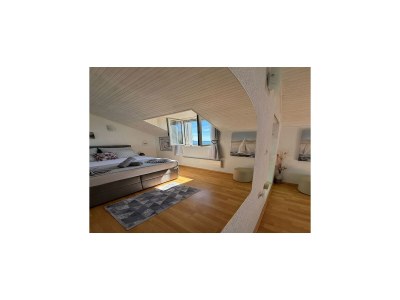 Apartment Indy's Beach Apartments -Two Bedroom Apartment with Balcony and Sea View - Features photo 11