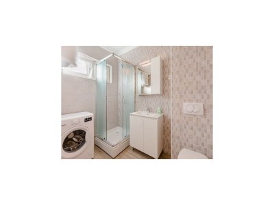 Apartment Apartments Fidelis - Two Bedroom Apartment with Terrace and Pool View(5) - Features photo 5