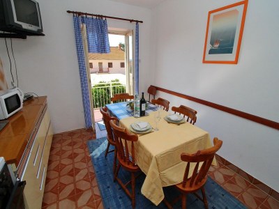 Apartment Three bedroom apartment with terrace - Features photo 21