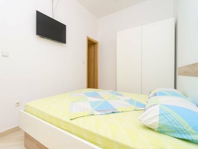 Apartment Apartments & Rooms Barišić - Superior Studio Apartment with Balcony and Garden View (G2-7) - Outdoor photo 19