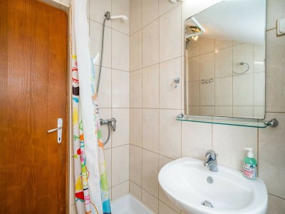 Apartment Apartment Matej - One Bedroom Apartment (Žrtava s Dakse) - Features photo 18